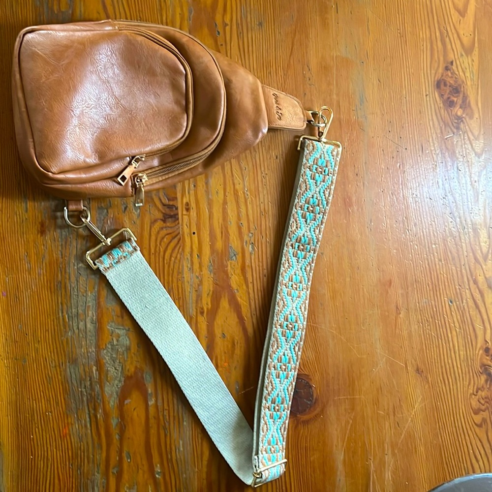 Dani & Em Mylah vegan leather crossbody bag